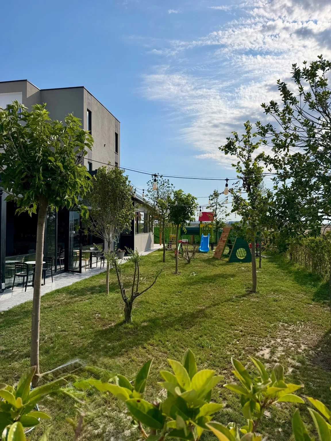 Ambient i jashtëm te 3XH Seaside Apartment në Durrës