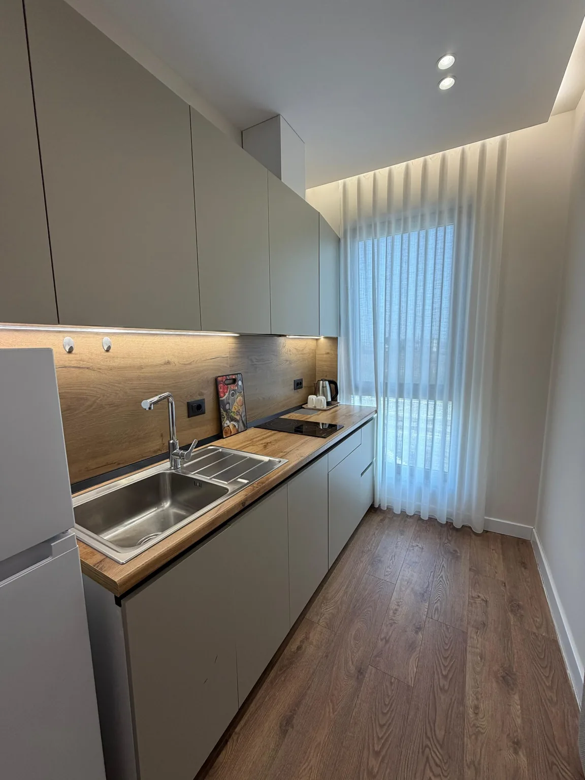Apartament 1+1 te 3XH Seaside Apartment në Durrës - pamje 4