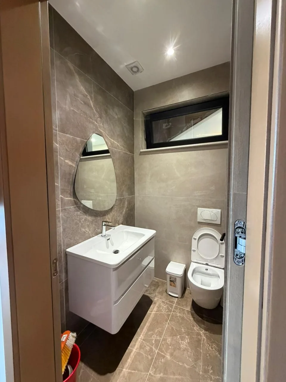 Brendësia e Gazoniere te 3XH Seaside Apartment në Durrës - pamje 5